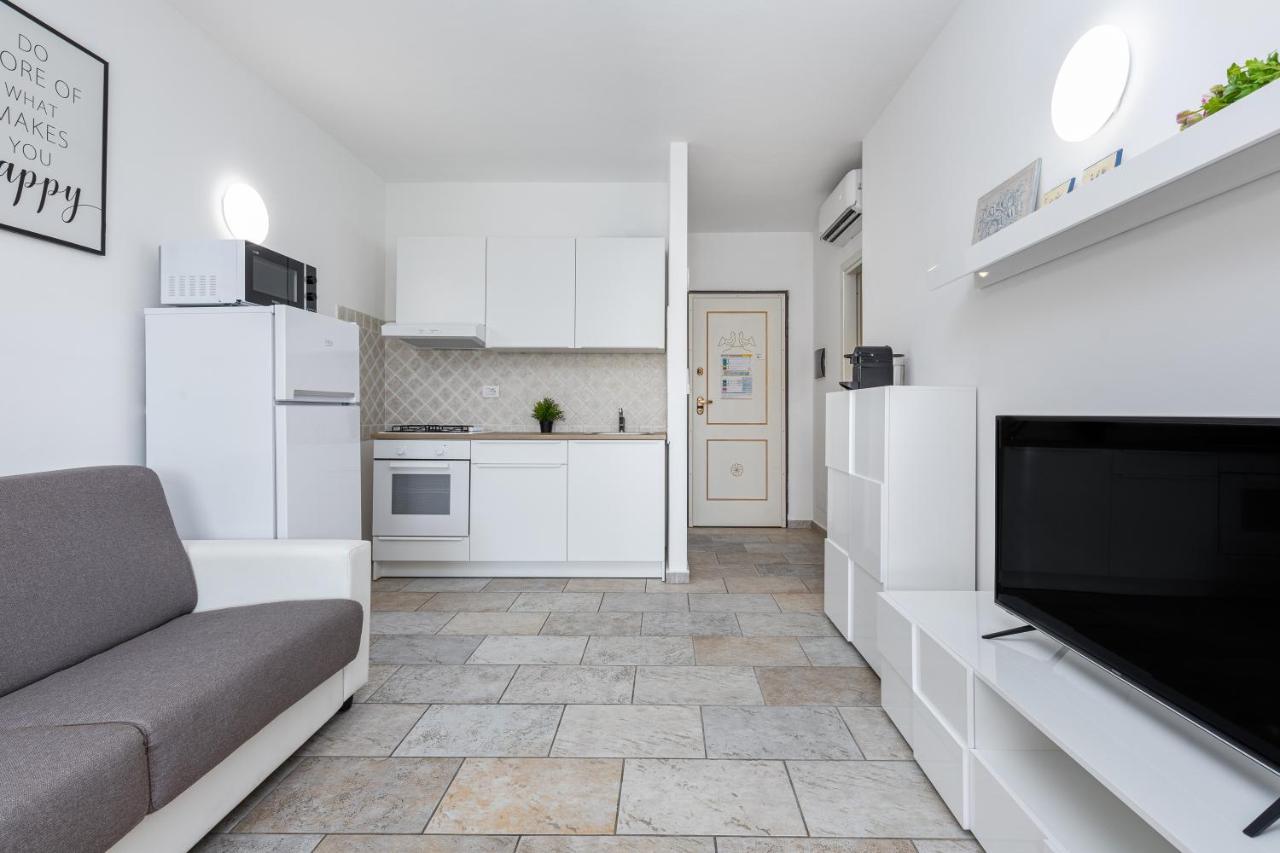 Casa Vacanze Lo Squalo オルビア エクステリア 写真