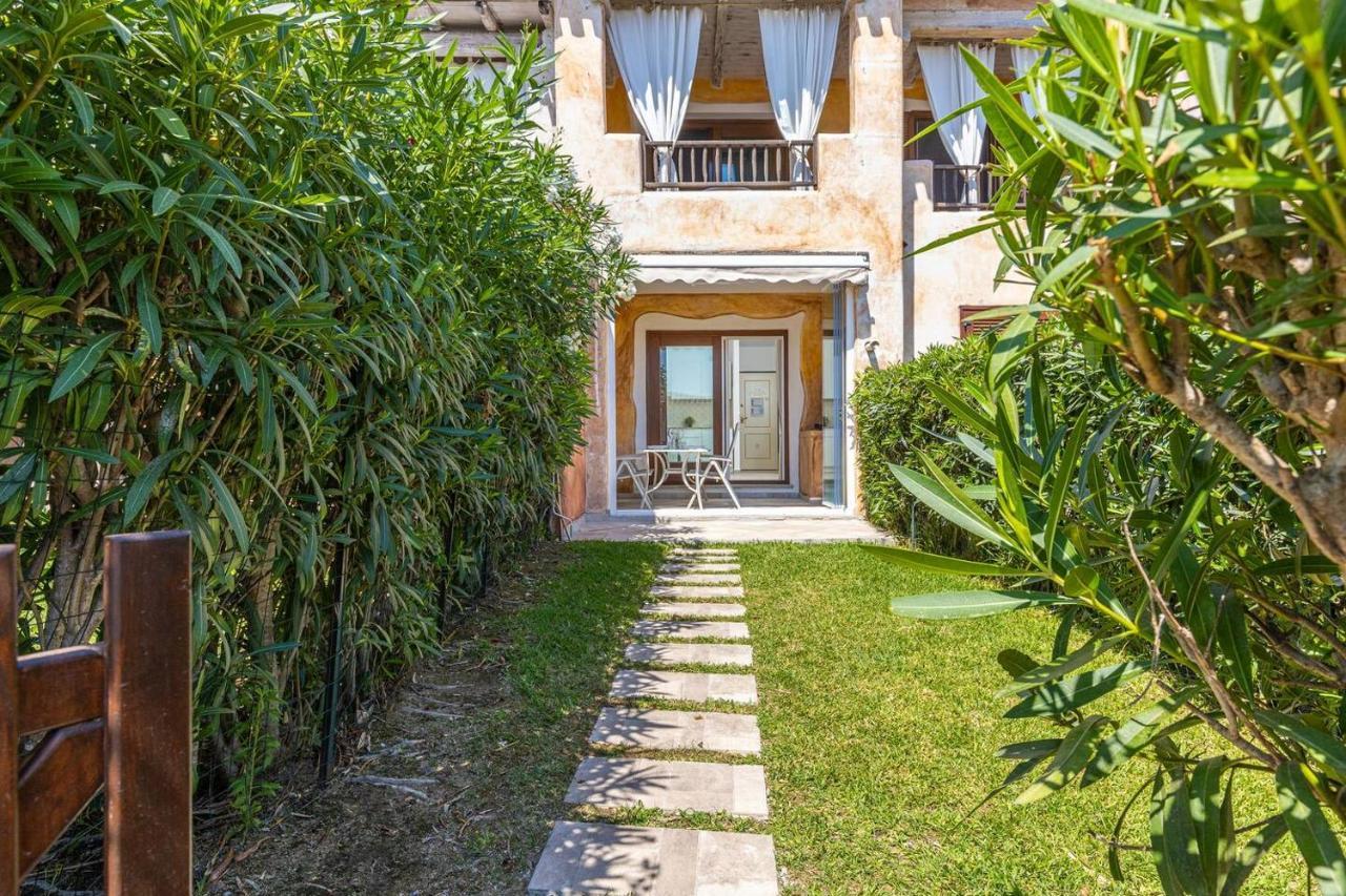Casa Vacanze Lo Squalo オルビア エクステリア 写真