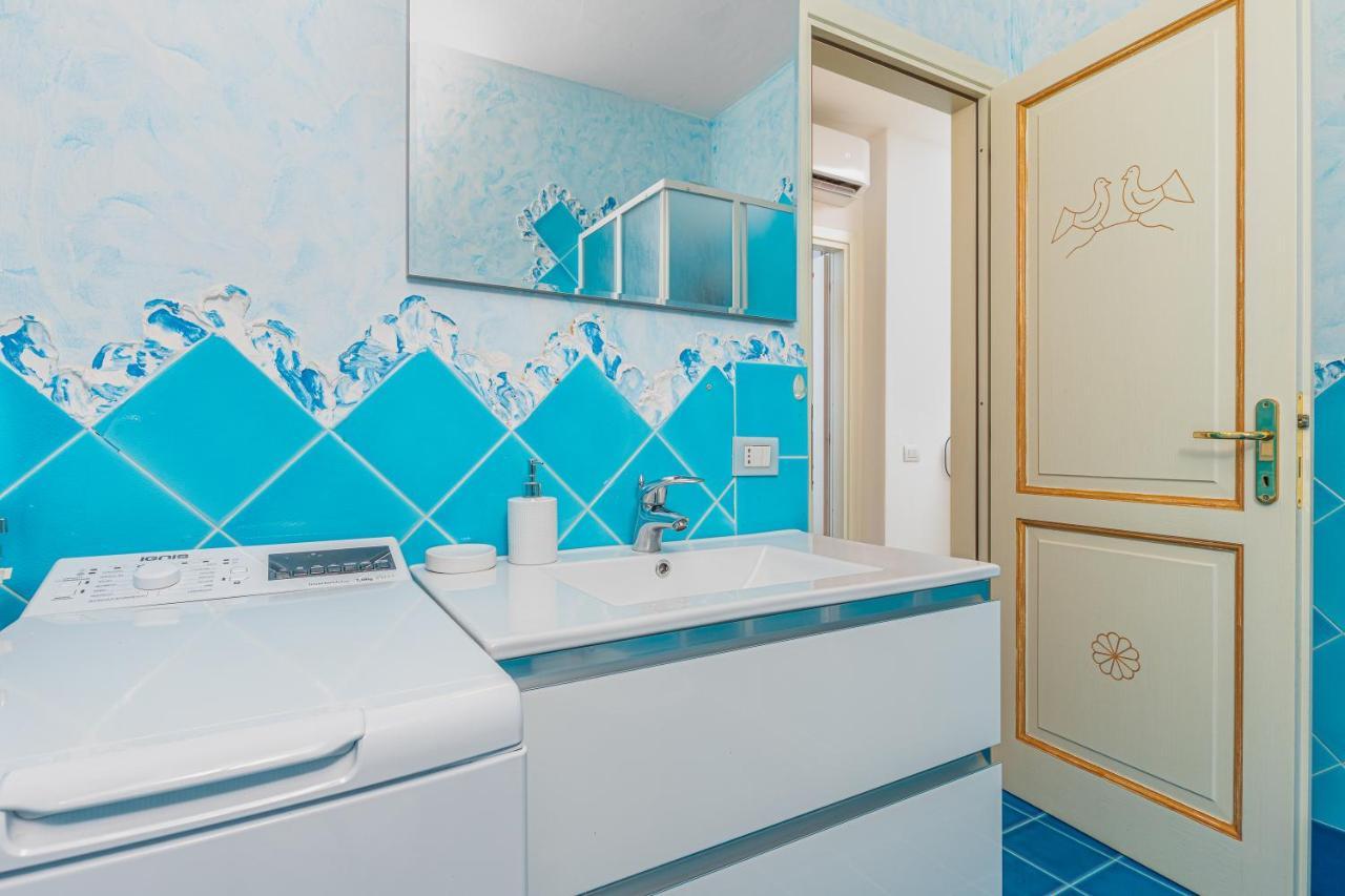 Casa Vacanze Lo Squalo オルビア エクステリア 写真